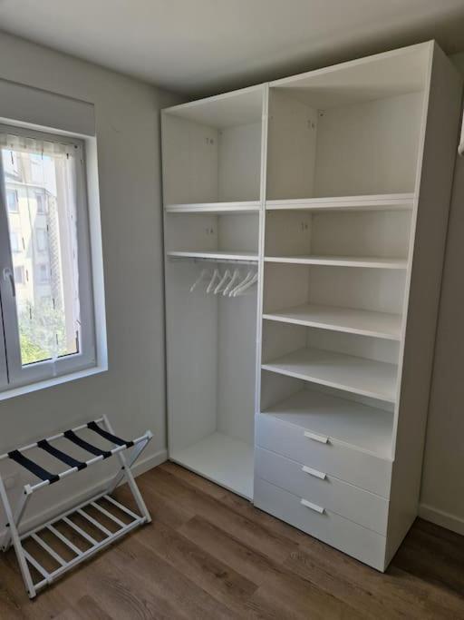 Appartement Cosy Neudorf Climatise Wifi 90M2 Strasbourg Eksteriør billede